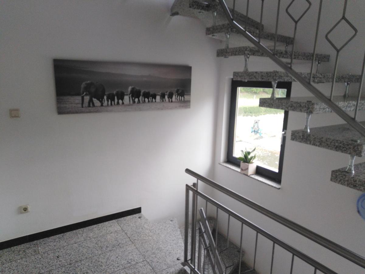 Zimmer Ohne Fruehstueck In Der Forellenzucht Burgen  Extérieur photo