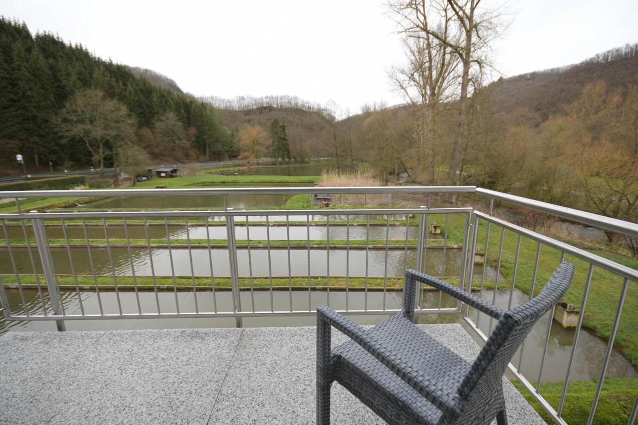 Zimmer Ohne Fruehstueck In Der Forellenzucht Burgen  Extérieur photo